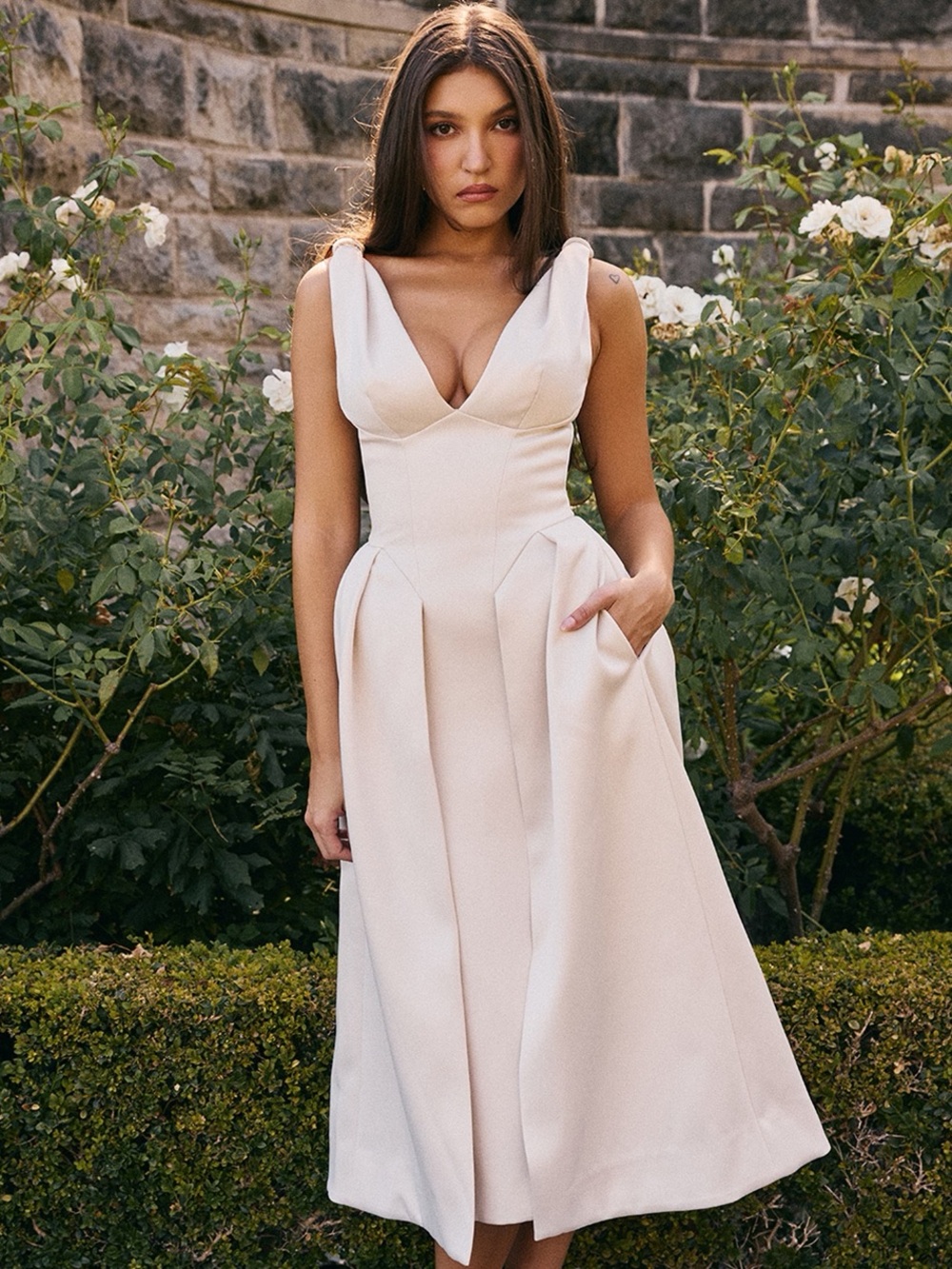 House of Cb PALOMA Vintage Cream Satin Pleated Midi Dress NWOT
